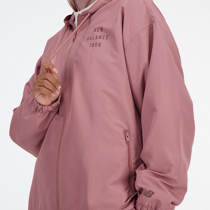 Iconic Collegiate Woven Jacket New Balance