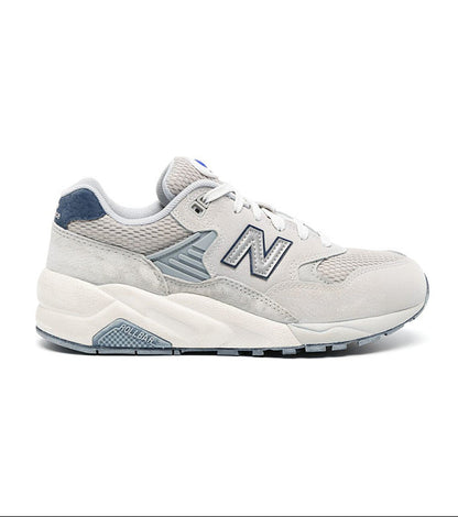 Calzado New Balance 580 gris